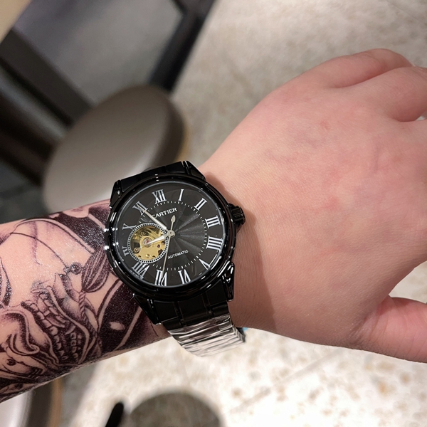 ブランド時計着用イメージ